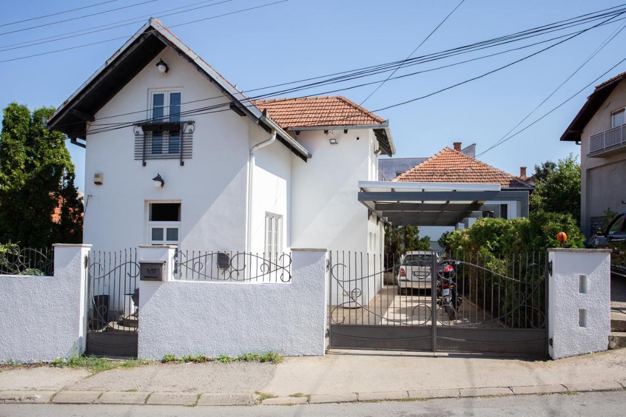 Sweet Home Valjevo Buitenkant foto